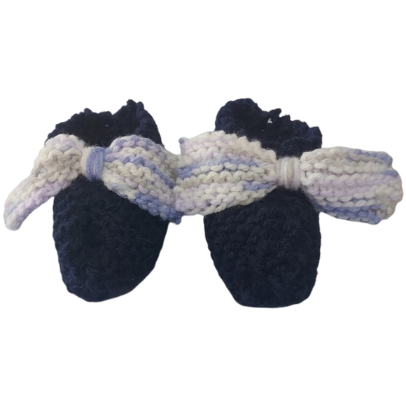 Hand Knit Navy Blue Alpaca Wool Slippers for Kids - Picture 3 of 6